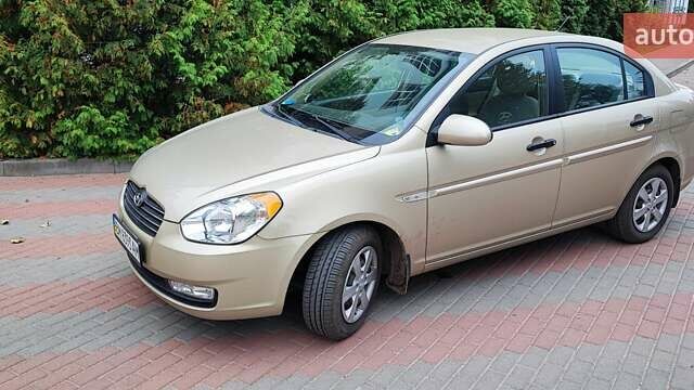 Бежевый Хендай Акцент, объемом двигателя 1.4 л и пробегом 58 тыс. км за 5700 $, фото 2 на Automoto.ua