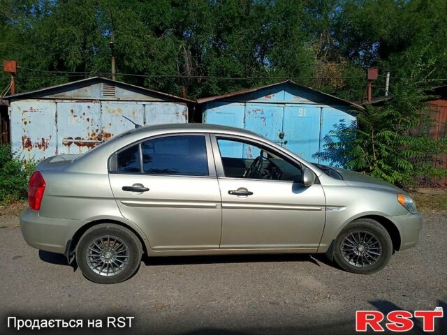 Бежевий Хендай Акцент, об'ємом двигуна 1.4 л та пробігом 225 тис. км за 4860 $, фото 3 на Automoto.ua