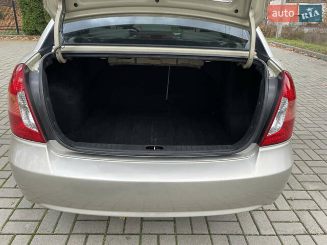 Хендай Акцент 2008 в Прилуках на Automoto.ua Бежевый Хендай Акцент, объемом двигателя 1.4 л и пробегом 226 тыс. км за 4450 $, фото 34 на Automoto.ua