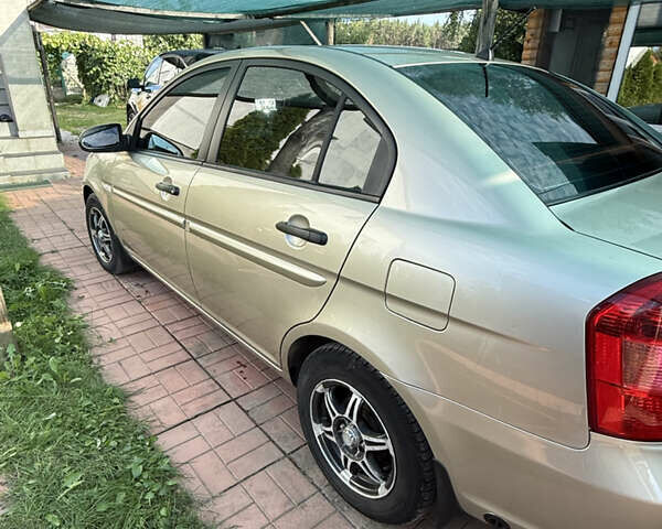 Бежевий Хендай Акцент, об'ємом двигуна 1.4 л та пробігом 140 тис. км за 4999 $, фото 4 на Automoto.ua