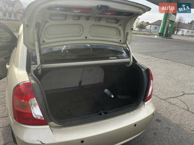 Бежевый Хендай Акцент, объемом двигателя 1.4 л и пробегом 216 тыс. км за 4750 $, фото 15 на Automoto.ua