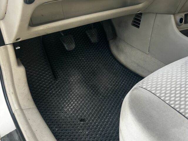 Бежевый Хендай Акцент, объемом двигателя 1.4 л и пробегом 216 тыс. км за 4750 $, фото 15 на Automoto.ua