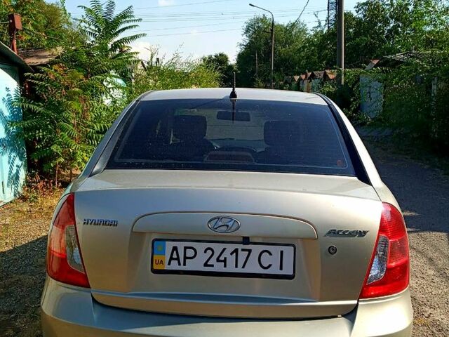 Бежевий Хендай Акцент, об'ємом двигуна 1.4 л та пробігом 225 тис. км за 4860 $, фото 2 на Automoto.ua