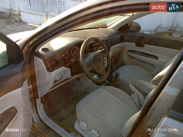 Бежевый Хендай Акцент, объемом двигателя 1.4 л и пробегом 62 тыс. км за 2000 $, фото 3 на Automoto.ua