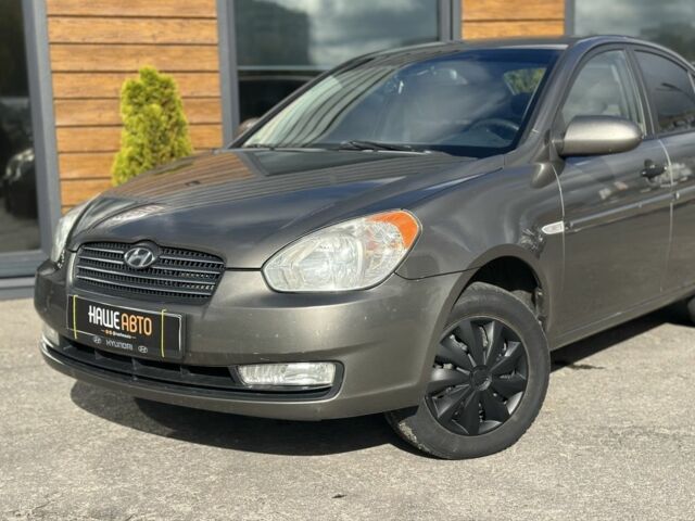 Бежевый Хендай Акцент, объемом двигателя 1.4 л и пробегом 162 тыс. км за 4999 $, фото 1 на Automoto.ua