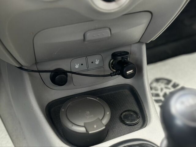 Бежевый Хендай Акцент, объемом двигателя 1.4 л и пробегом 162 тыс. км за 4999 $, фото 20 на Automoto.ua