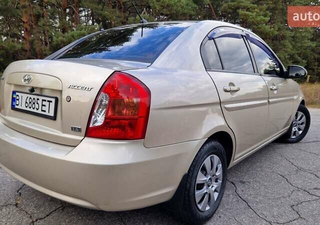 Бежевий Хендай Акцент, об'ємом двигуна 1.6 л та пробігом 220 тис. км за 4450 $, фото 8 на Automoto.ua