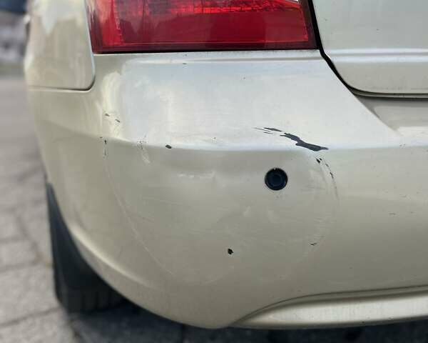 Бежевый Хендай Акцент, объемом двигателя 1.4 л и пробегом 216 тыс. км за 4750 $, фото 18 на Automoto.ua