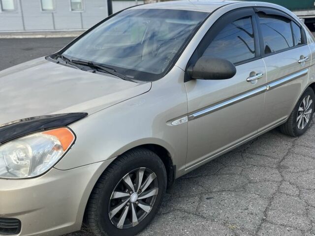 Бежевый Хендай Акцент, объемом двигателя 1.4 л и пробегом 216 тыс. км за 4750 $, фото 1 на Automoto.ua