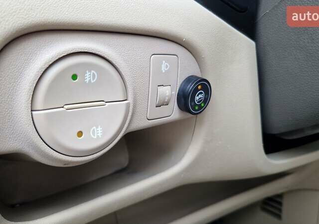 Бежевий Хендай Акцент, об'ємом двигуна 1.6 л та пробігом 220 тис. км за 4450 $, фото 20 на Automoto.ua