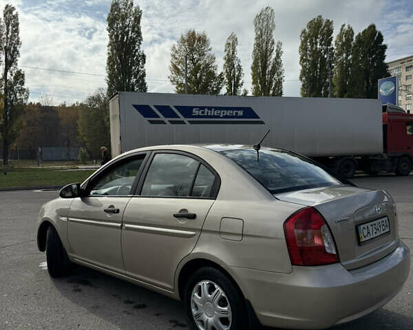 Хендай Акцент 2009 в Черкассах на Automoto.ua Бежевый Хендай Акцент, объемом двигателя 1.4 л и пробегом 200 тыс. км за 4400 $, фото 5 на Automoto.ua