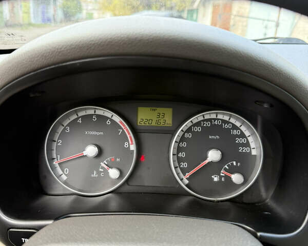 Хендай Акцент 2009 в Черкассах на Automoto.ua Бежевый Хендай Акцент, объемом двигателя 1.4 л и пробегом 200 тыс. км за 4400 $, фото 18 на Automoto.ua