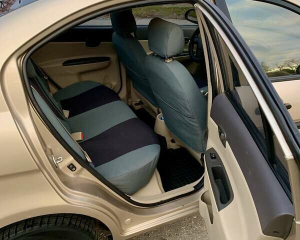 Бежевый Хендай Акцент, объемом двигателя 1.4 л и пробегом 163 тыс. км за 5300 $, фото 13 на Automoto.ua