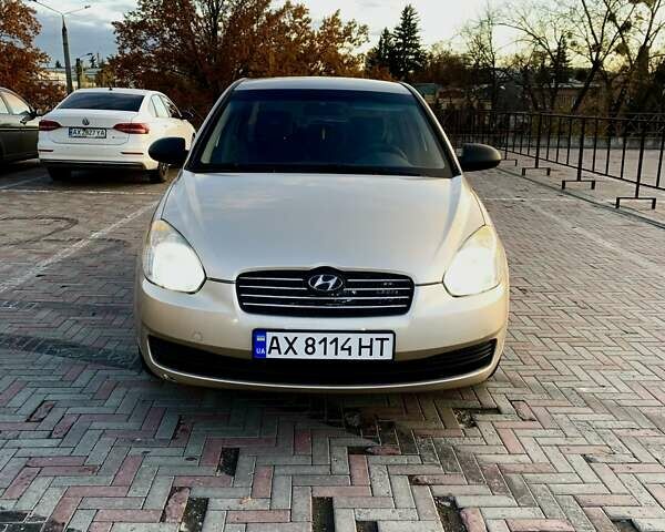 Бежевый Хендай Акцент, объемом двигателя 1.4 л и пробегом 163 тыс. км за 5300 $, фото 24 на Automoto.ua