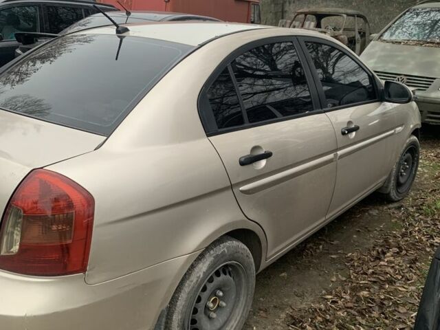 Бежевий Хендай Акцент, об'ємом двигуна 1.4 л та пробігом 240 тис. км за 2800 $, фото 5 на Automoto.ua