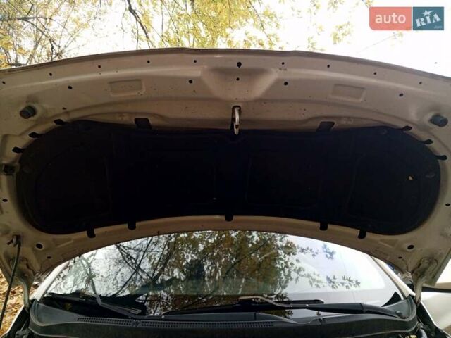 Бежевий Хендай Акцент, об'ємом двигуна 1.4 л та пробігом 160 тис. км за 6200 $, фото 5 на Automoto.ua