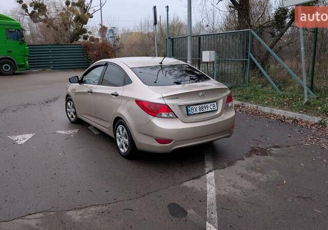 Бежевый Хендай Акцент, объемом двигателя 1.4 л и пробегом 171 тыс. км за 6800 $, фото 3 на Automoto.ua