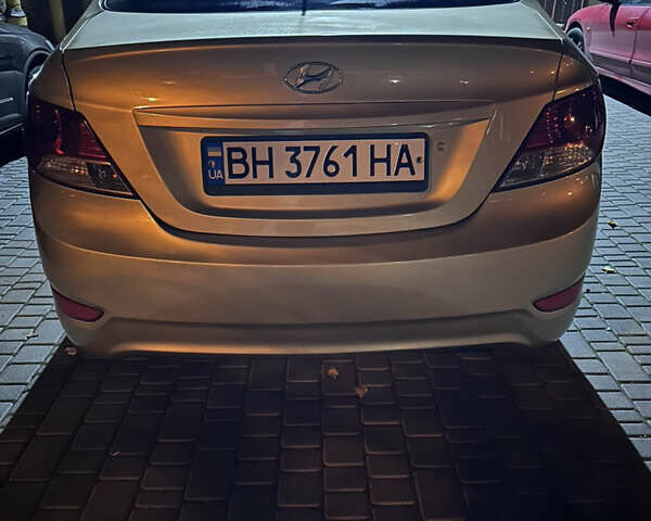 Бежевый Хендай Акцент, объемом двигателя 1.59 л и пробегом 127 тыс. км за 8300 $, фото 7 на Automoto.ua