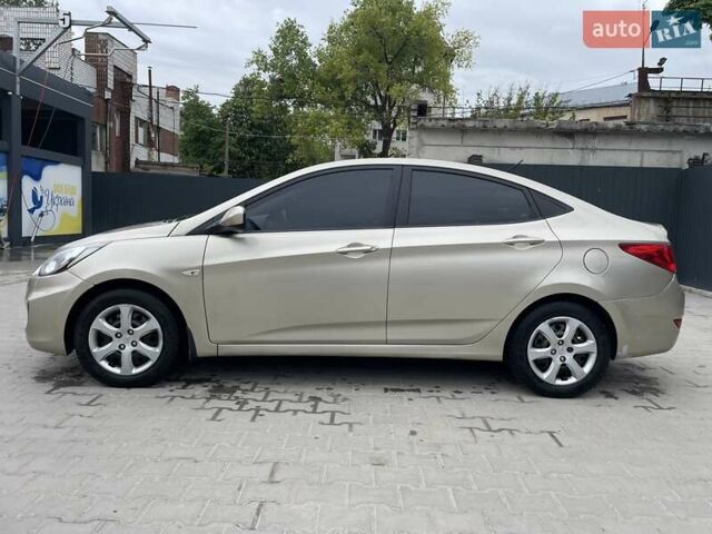 Хендай Акцент 2011 у Тернополі на Automoto.ua Бежевий Хендай Акцент, об'ємом двигуна 1.4 л та пробігом 141 тис. км за 6100 $, фото 13 на Automoto.ua