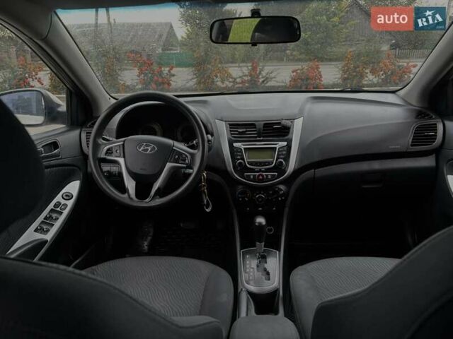 Хендай Акцент 2011 у Бородянке на Automoto.ua Бежевий Хендай Акцент, об'ємом двигуна 1.4 л та пробігом 240 тис. км за 6999 $, фото 8 на Automoto.ua