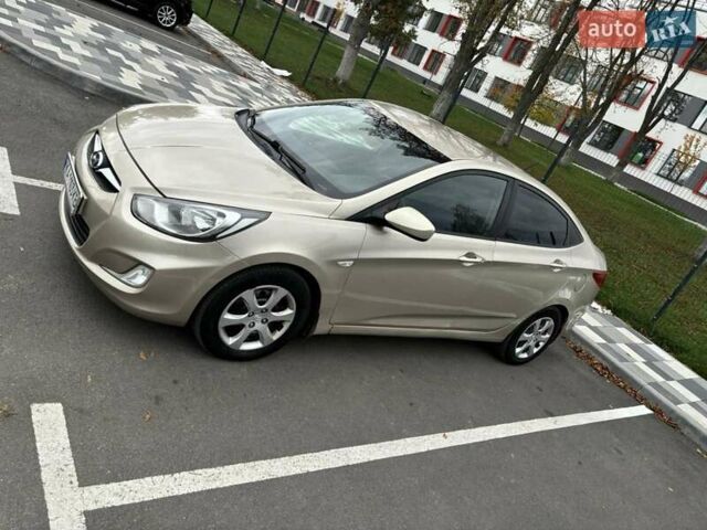 Хендай Акцент 2011 у Бородянке на Automoto.ua Бежевий Хендай Акцент, об'ємом двигуна 1.4 л та пробігом 240 тис. км за 6999 $, фото 5 на Automoto.ua