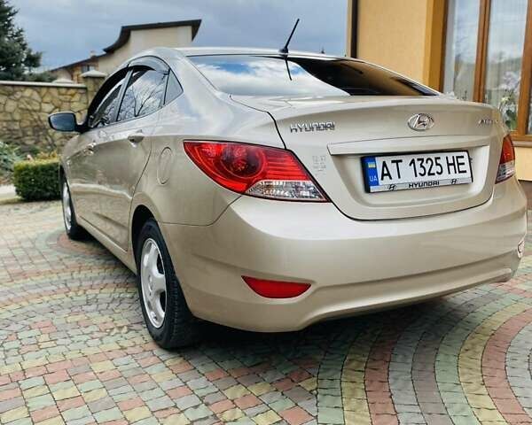 Бежевий Хендай Акцент, об'ємом двигуна 1.4 л та пробігом 104 тис. км за 7900 $, фото 2 на Automoto.ua