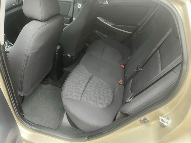 Бежевый Хендай Акцент, объемом двигателя 1.6 л и пробегом 181 тыс. км за 7400 $, фото 9 на Automoto.ua