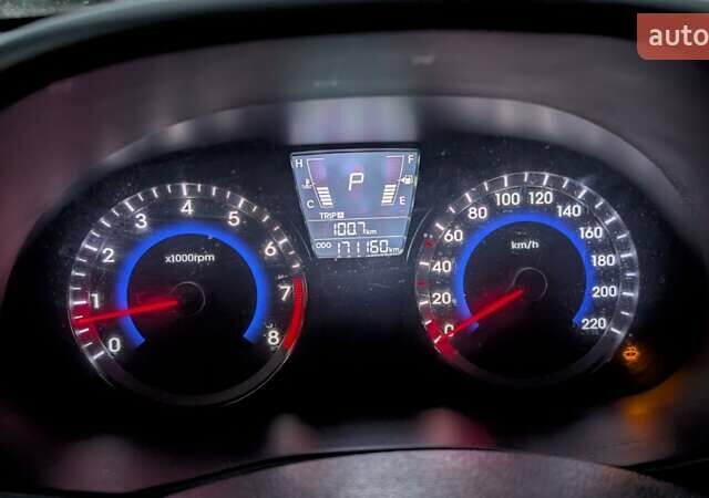 Бежевый Хендай Акцент, объемом двигателя 1.4 л и пробегом 171 тыс. км за 6800 $, фото 6 на Automoto.ua