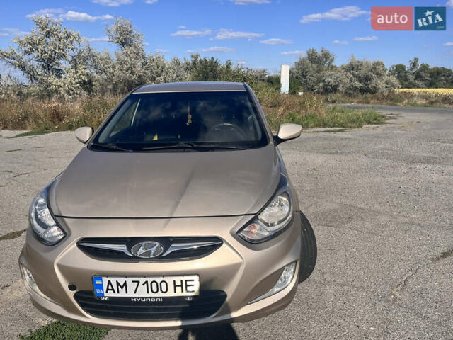 Бежевий Хендай Акцент, об'ємом двигуна 1.4 л та пробігом 102 тис. км за 8200 $, фото 7 на Automoto.ua