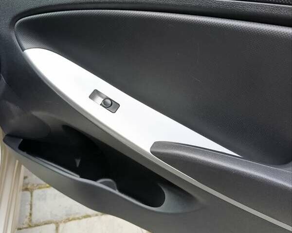 Бежевый Хендай Акцент, объемом двигателя 1.4 л и пробегом 40 тыс. км за 9100 $, фото 29 на Automoto.ua