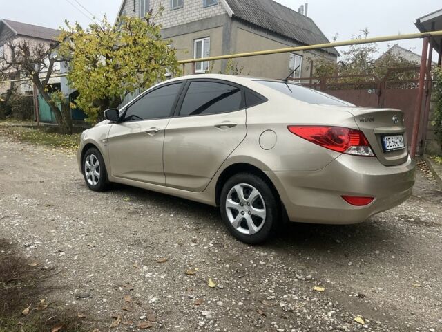Бежевый Хендай Акцент, объемом двигателя 1.6 л и пробегом 181 тыс. км за 7400 $, фото 7 на Automoto.ua