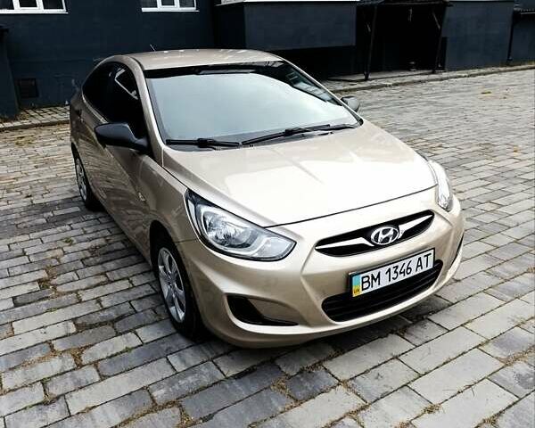 Бежевый Хендай Акцент, объемом двигателя 1.4 л и пробегом 40 тыс. км за 9100 $, фото 1 на Automoto.ua