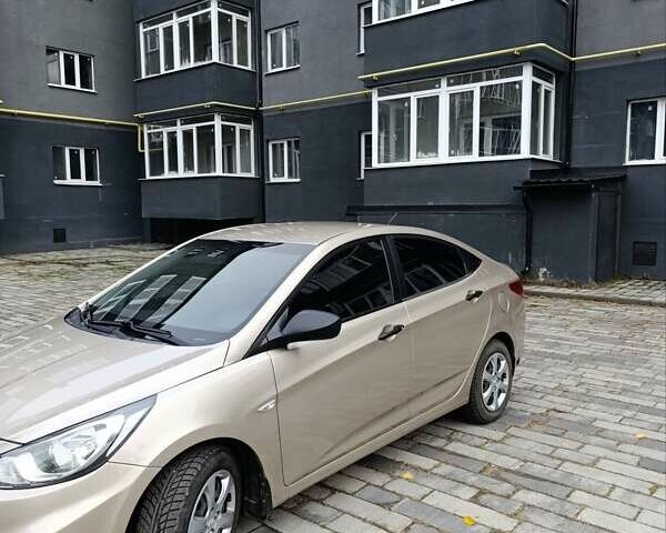 Бежевый Хендай Акцент, объемом двигателя 1.4 л и пробегом 40 тыс. км за 9100 $, фото 15 на Automoto.ua