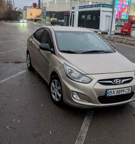 Бежевый Хендай Акцент, объемом двигателя 1.4 л и пробегом 171 тыс. км за 6800 $, фото 1 на Automoto.ua