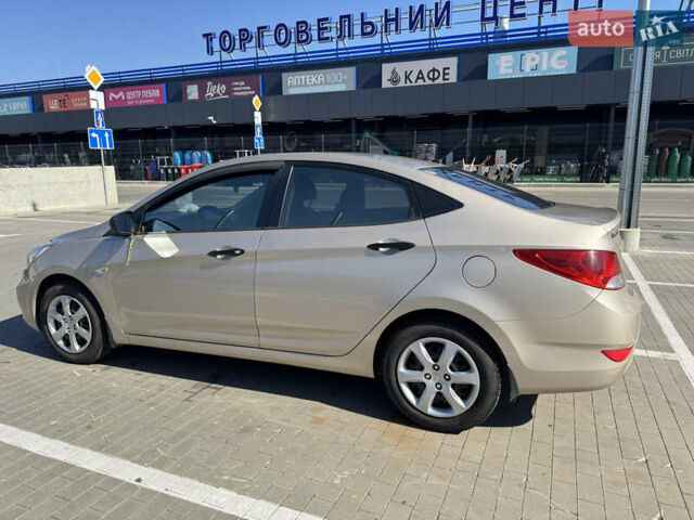 Бежевый Хендай Акцент, объемом двигателя 1.4 л и пробегом 82 тыс. км за 6999 $, фото 19 на Automoto.ua