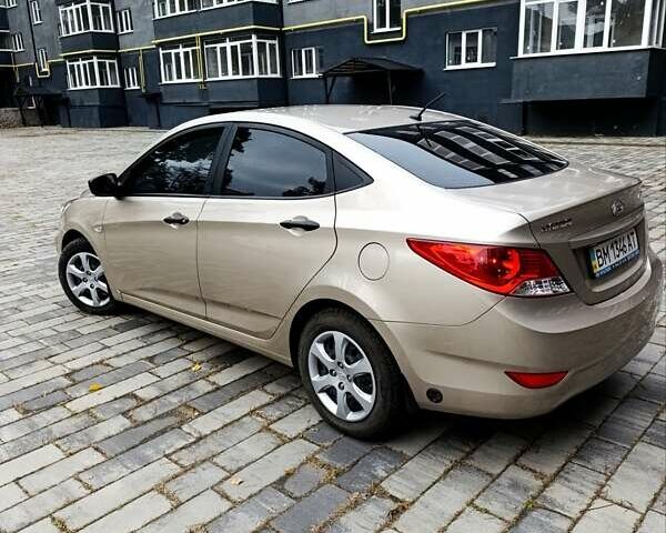 Бежевый Хендай Акцент, объемом двигателя 1.4 л и пробегом 40 тыс. км за 9100 $, фото 22 на Automoto.ua