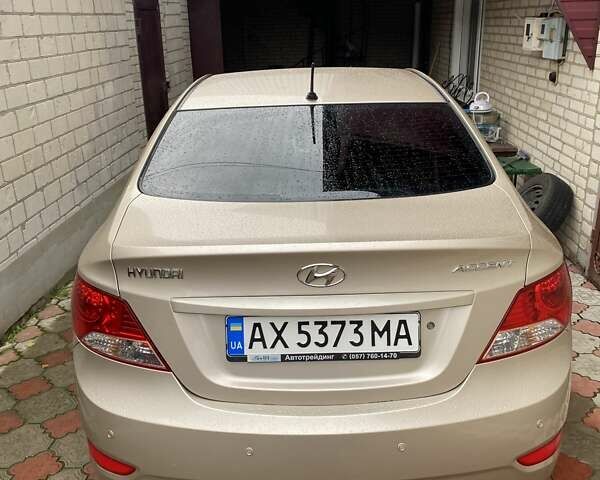 Хендай Акцент 2012 в Харькове на Automoto.ua Бежевый Хендай Акцент, объемом двигателя 1.6 л и пробегом 120 тыс. км за 7500 $, фото 3 на Automoto.ua