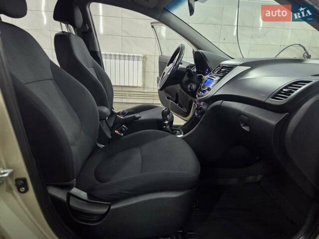 Бежевый Хендай Акцент, объемом двигателя 1.4 л и пробегом 93 тыс. км за 6850 $, фото 20 на Automoto.ua