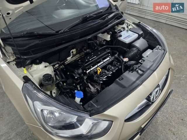 Бежевый Хендай Акцент, объемом двигателя 1.4 л и пробегом 93 тыс. км за 6850 $, фото 27 на Automoto.ua