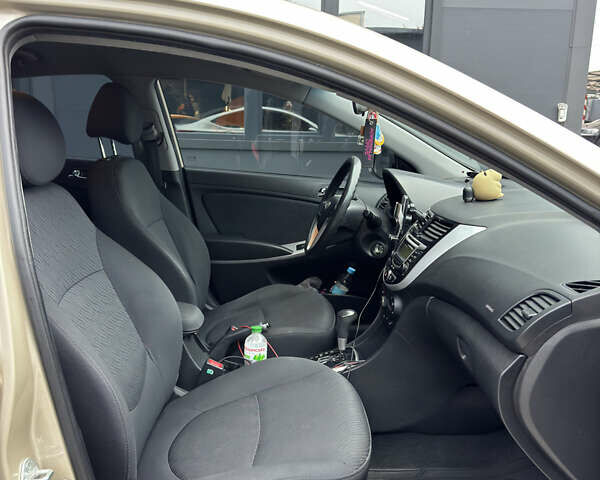 Хендай Акцент 2012 в Киеве на Automoto.ua Бежевый Хендай Акцент, объемом двигателя 1.4 л и пробегом 225 тыс. км за 7600 $, фото 16 на Automoto.ua