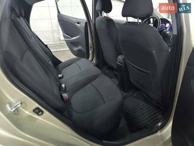 Бежевый Хендай Акцент, объемом двигателя 1.4 л и пробегом 93 тыс. км за 6850 $, фото 22 на Automoto.ua