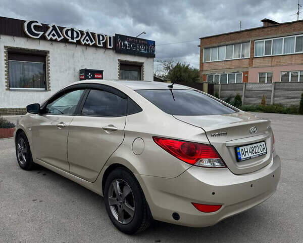 Бежевий Хендай Акцент, об'ємом двигуна 1.4 л та пробігом 235 тис. км за 6200 $, фото 4 на Automoto.ua