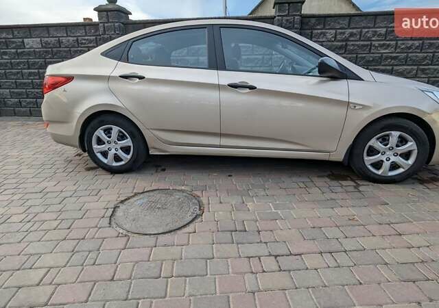 Бежевий Хендай Акцент, об'ємом двигуна 1.4 л та пробігом 90 тис. км за 7900 $, фото 10 на Automoto.ua