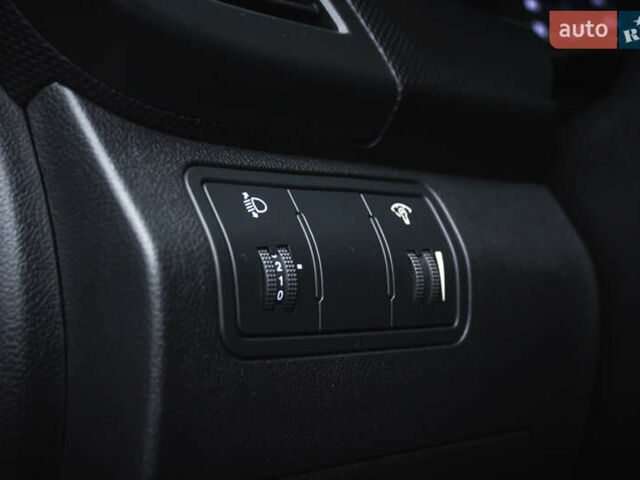 Бежевый Хендай Акцент, объемом двигателя 1.6 л и пробегом 153 тыс. км за 8200 $, фото 23 на Automoto.ua