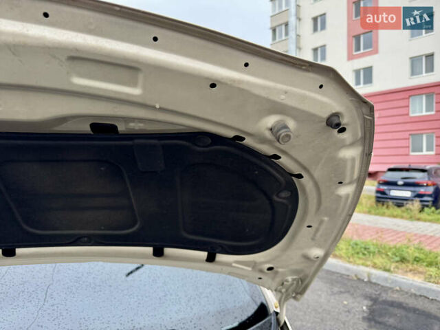Бежевий Хендай Акцент, об'ємом двигуна 1.4 л та пробігом 67 тис. км за 8999 $, фото 78 на Automoto.ua