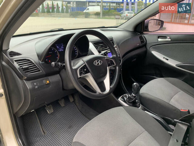 Бежевий Хендай Акцент, об'ємом двигуна 1.4 л та пробігом 160 тис. км за 6250 $, фото 10 на Automoto.ua