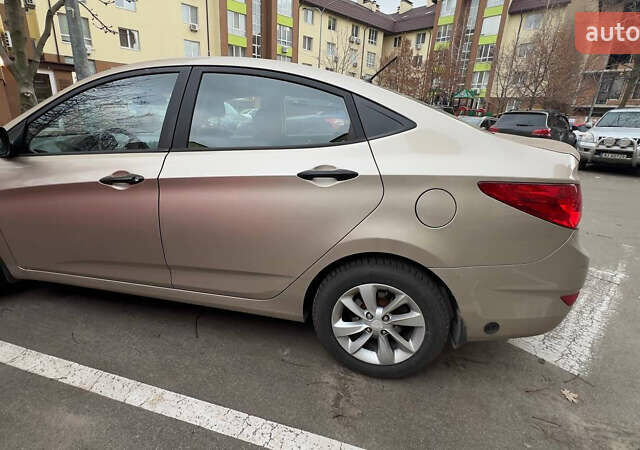 Бежевий Хендай Акцент, об'ємом двигуна 1.4 л та пробігом 240 тис. км за 6450 $, фото 2 на Automoto.ua