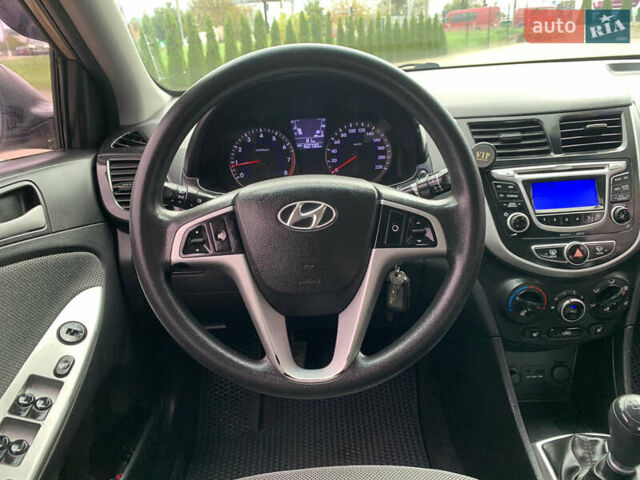 Бежевий Хендай Акцент, об'ємом двигуна 1.4 л та пробігом 160 тис. км за 6250 $, фото 11 на Automoto.ua