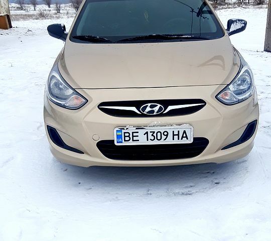 Хендай Акцент 2013 у Новой Одессе на Automoto.ua Бежевий Хендай Акцент, об'ємом двигуна 1.6 л та пробігом 150 тис. км за 7400 $, фото 2 на Automoto.ua