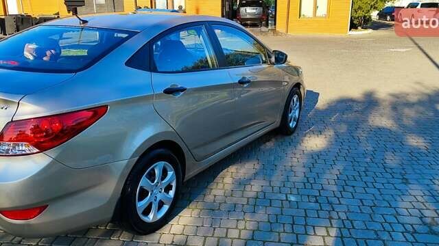 Бежевий Хендай Акцент, об'ємом двигуна 1.4 л та пробігом 109 тис. км за 9800 $, фото 3 на Automoto.ua